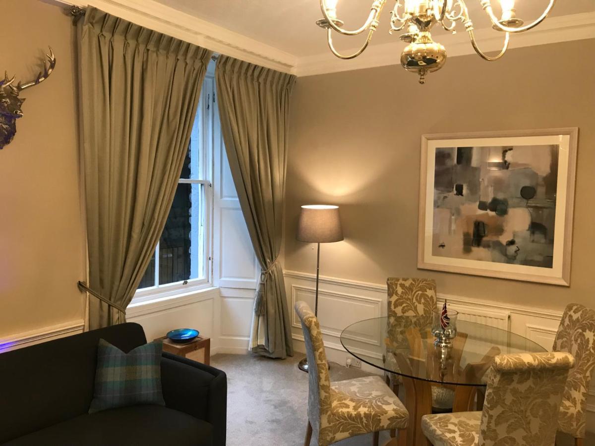 Escape To Edinburgh @ Abercromby Place ภายนอก รูปภาพ