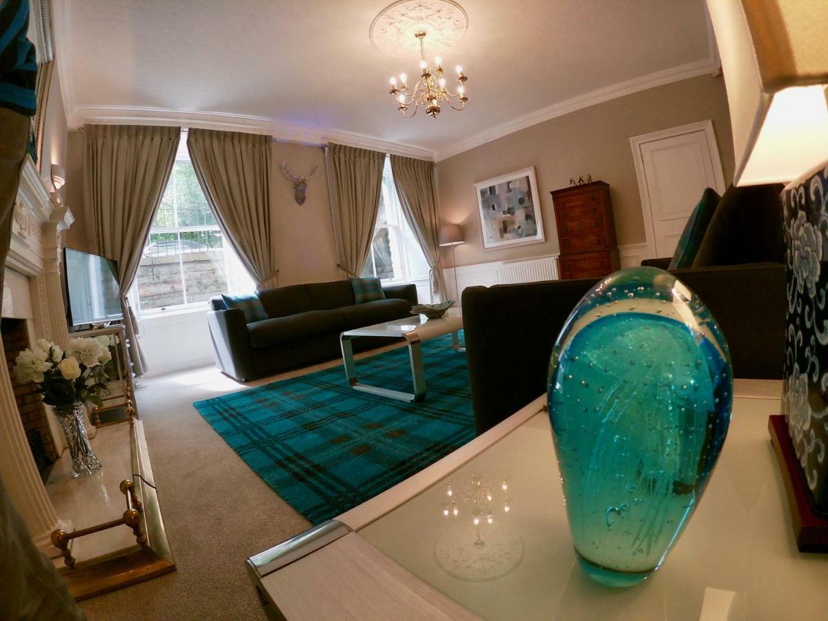 Escape To Edinburgh @ Abercromby Place ภายนอก รูปภาพ