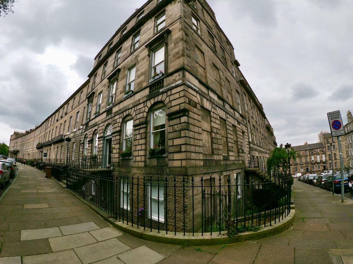 Escape To Edinburgh @ Abercromby Place ภายนอก รูปภาพ